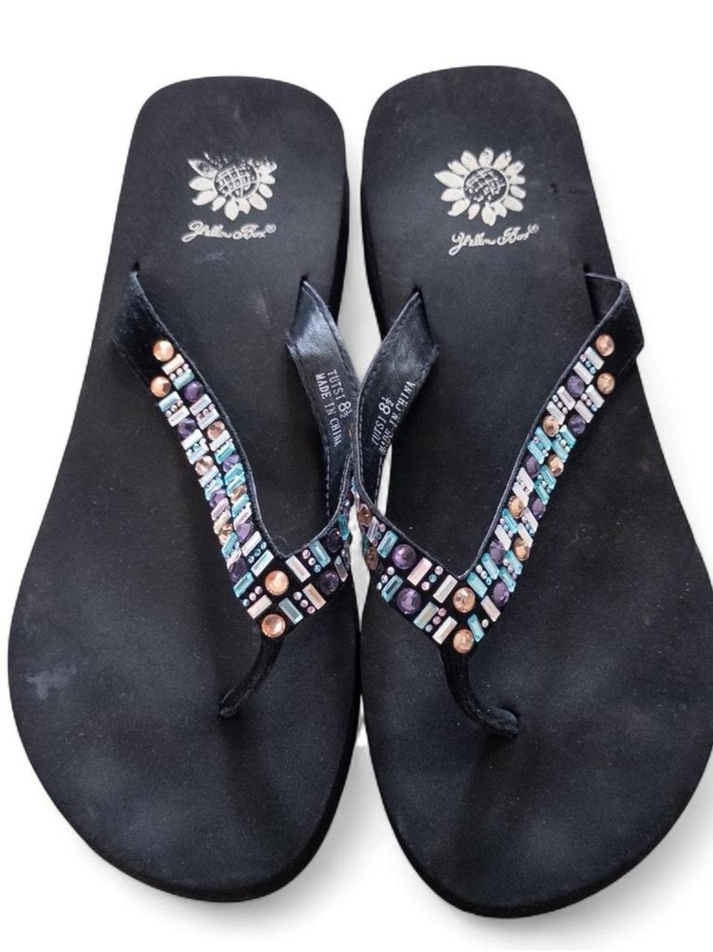 Yellow Box Black Rhinestone Flip Flops Women’s Size 8.5 Sandals